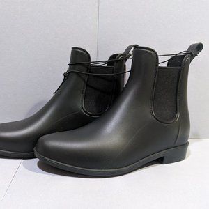 BRAND NEW Chelsea Rain Boots - A New Day - 7